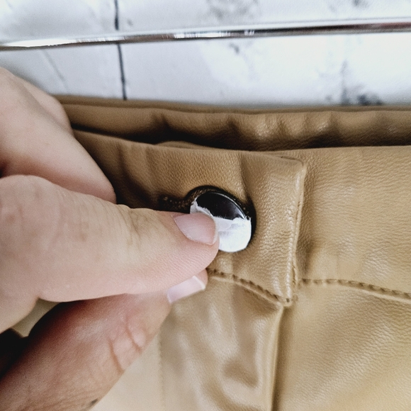 NENE by NENE LEAKES | faux leather high waist stretch trouser pants - Picture 3 of 8